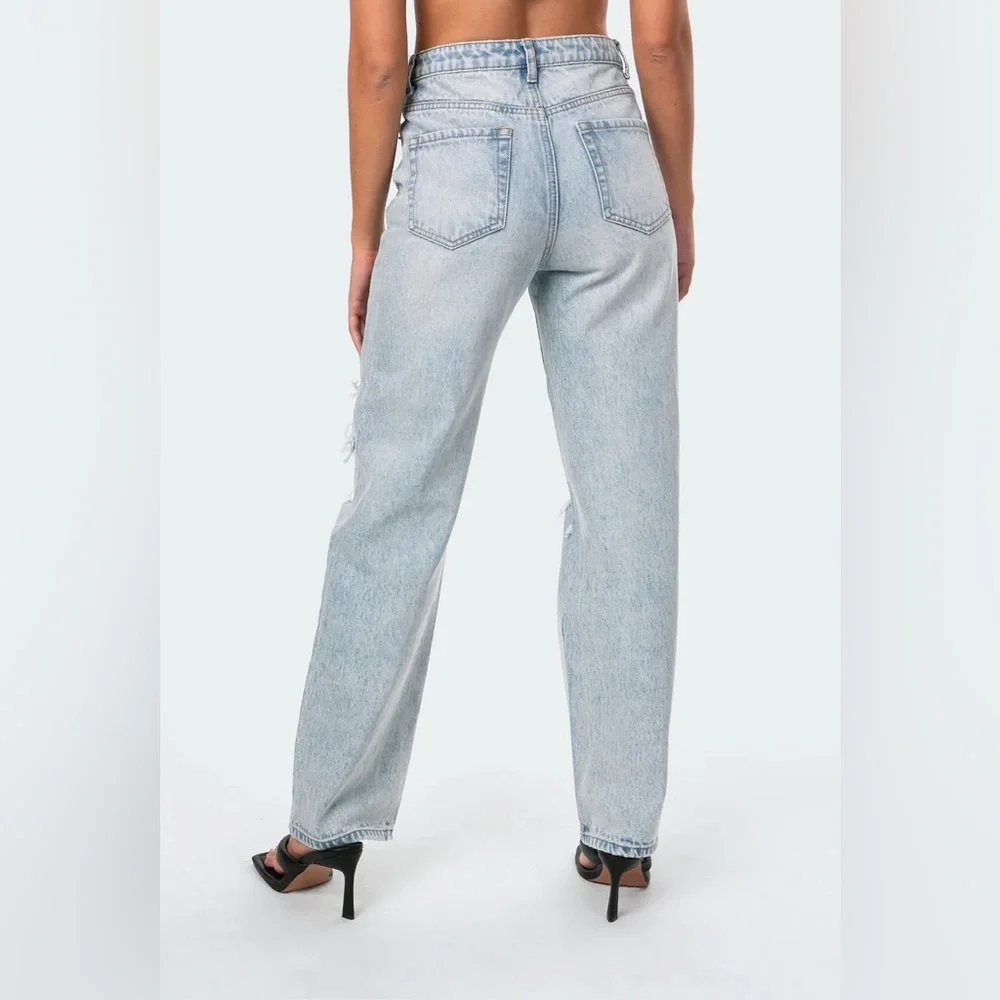Edikted Ripped Jeans - Picture 2 of 3